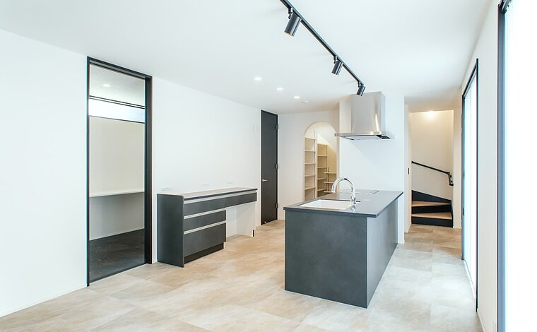 【LDK特集】　-柔らかく上品なリビング　5選-